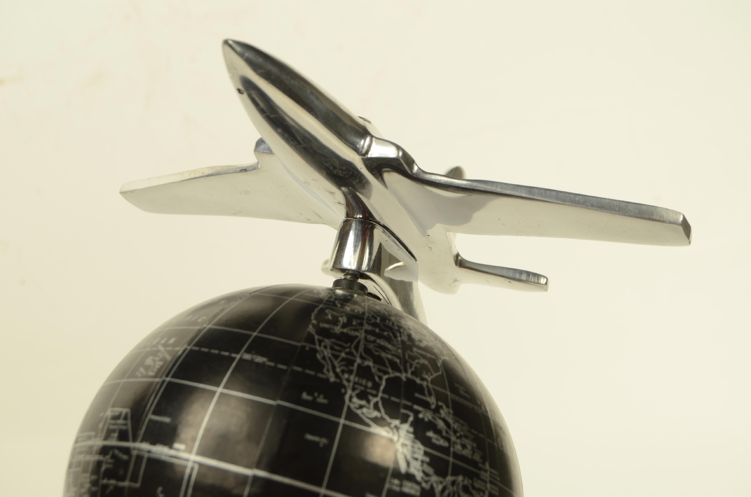 Antique globes-world maps/8353-Terrestrial Globe