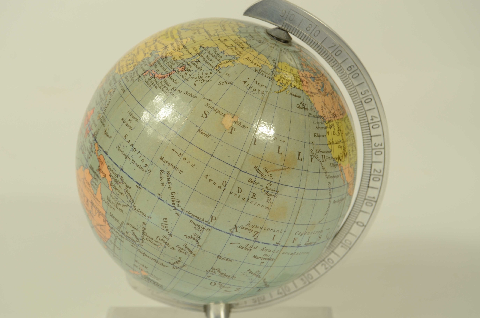Antique globes-world maps/8355-Small Terrestrial Globe