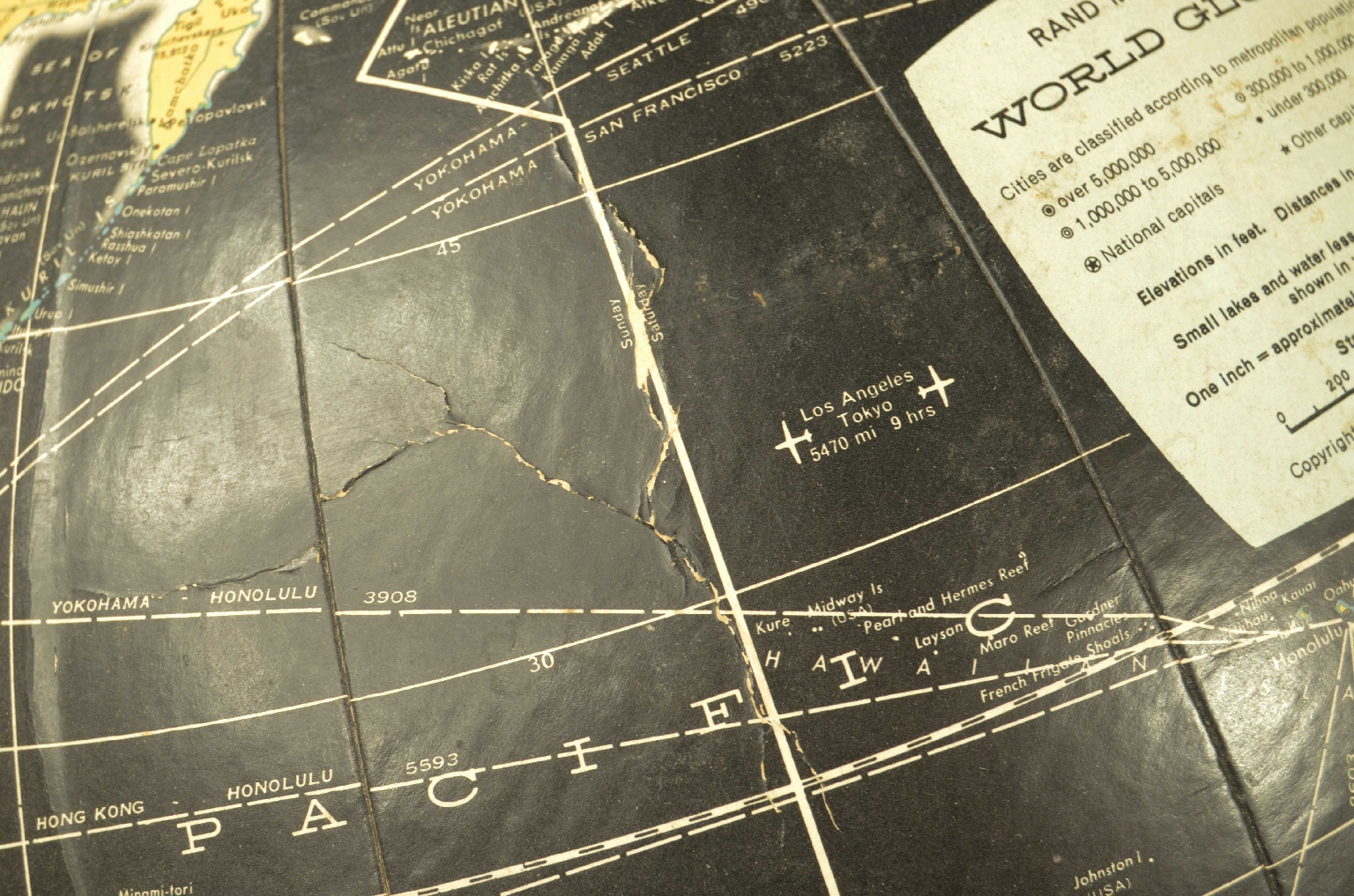 Antique globes-world maps/8360-Terrestrial Globe
