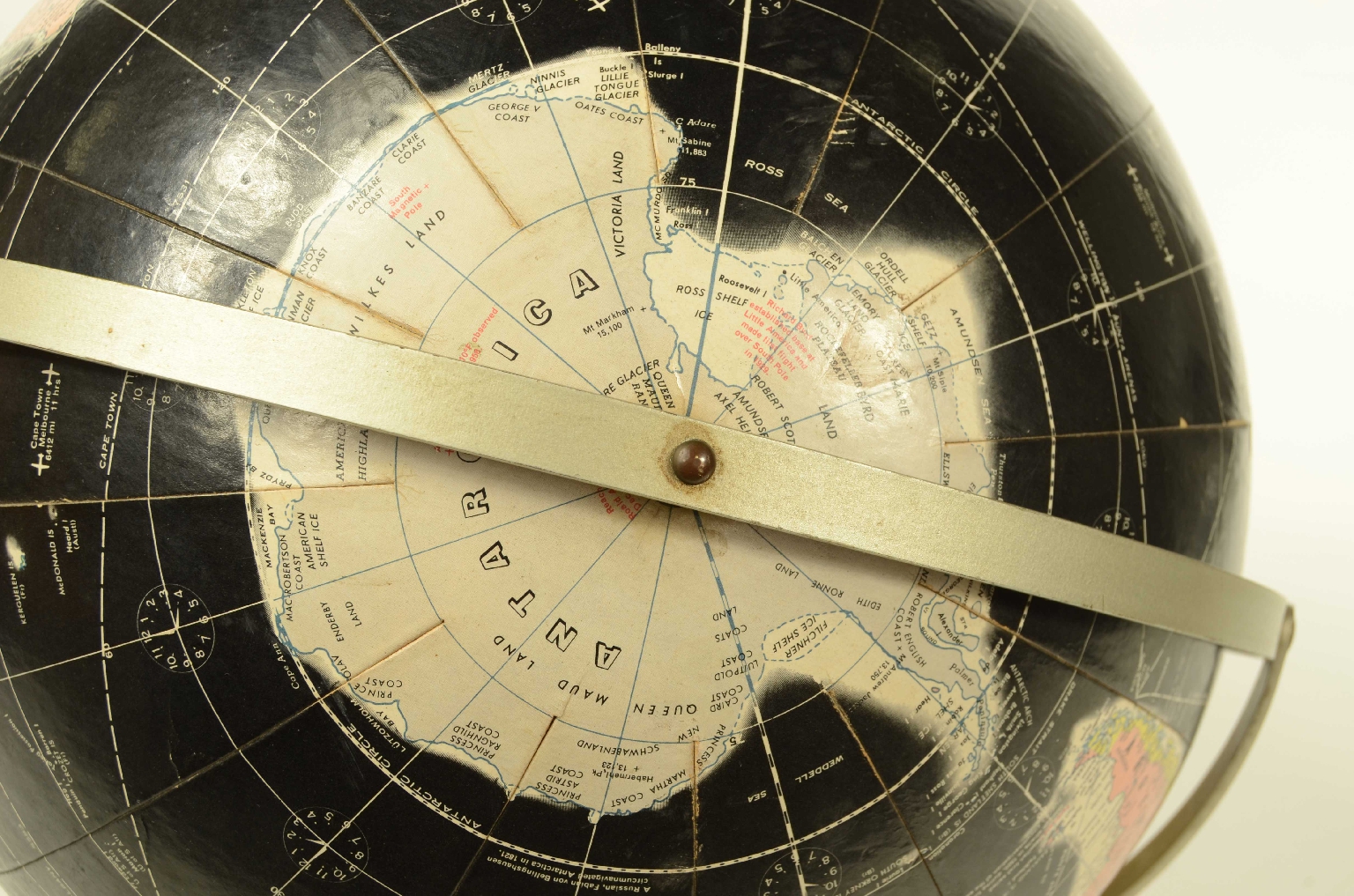 Antique globes-world maps/8360-Terrestrial Globe