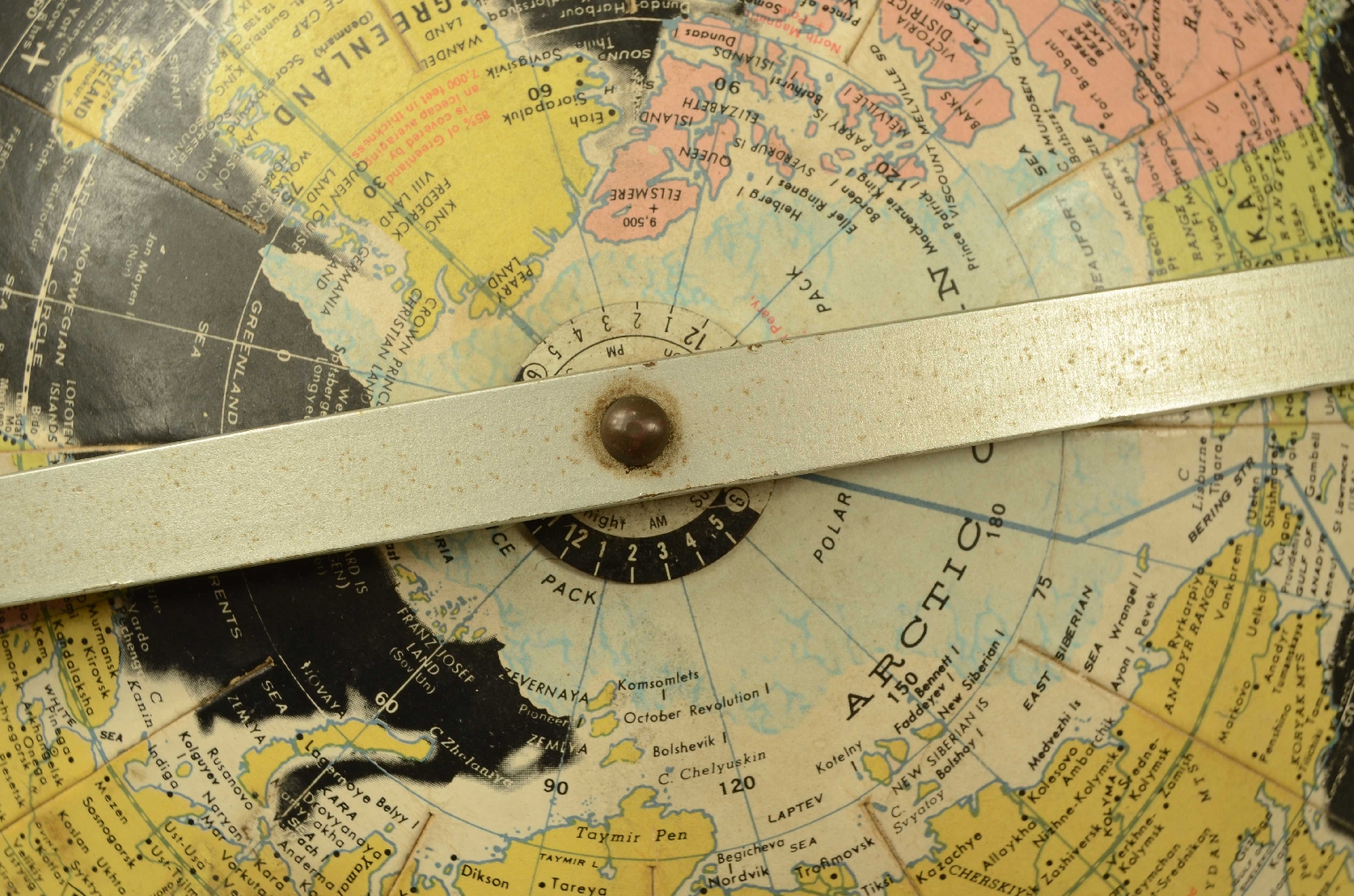 Antique globes-world maps/8360-Terrestrial Globe