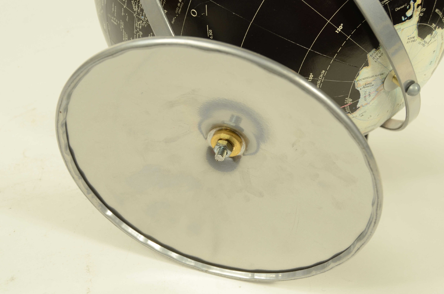 Antique globes-world maps/8366-Terrestrial Globe