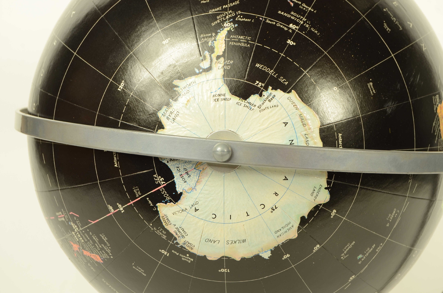 Antique globes-world maps/8366-Terrestrial Globe