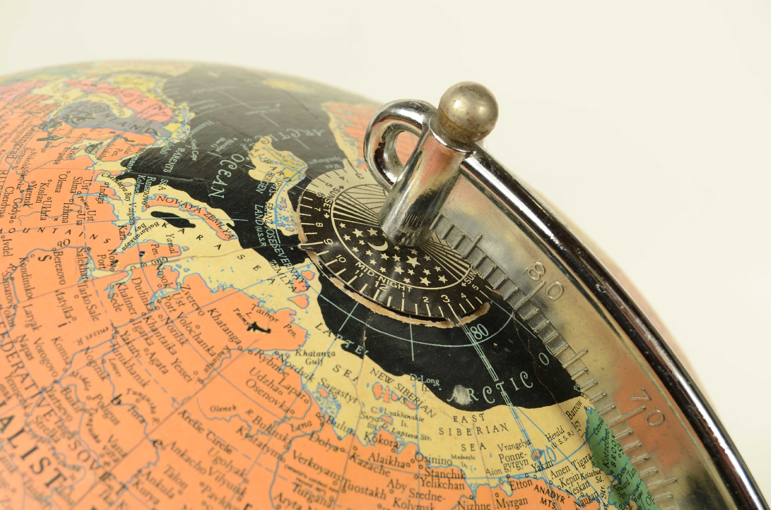 Antique globes-world maps/8368-Terrestrial Globe