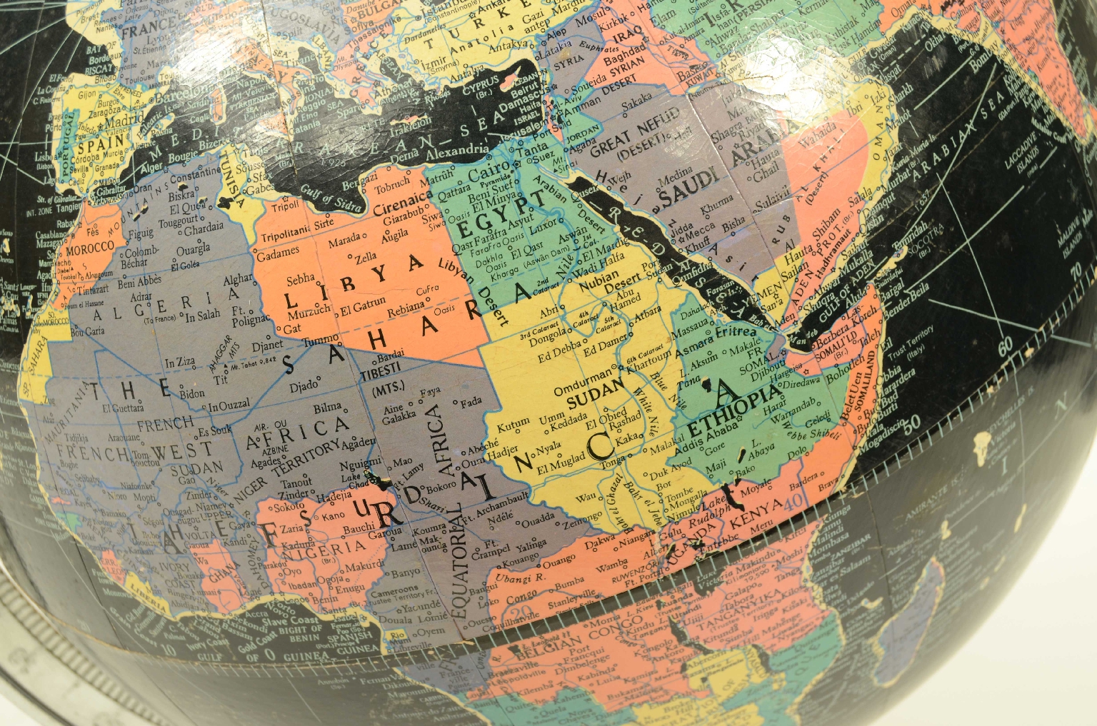 Antique globes-world maps/8368-Terrestrial Globe