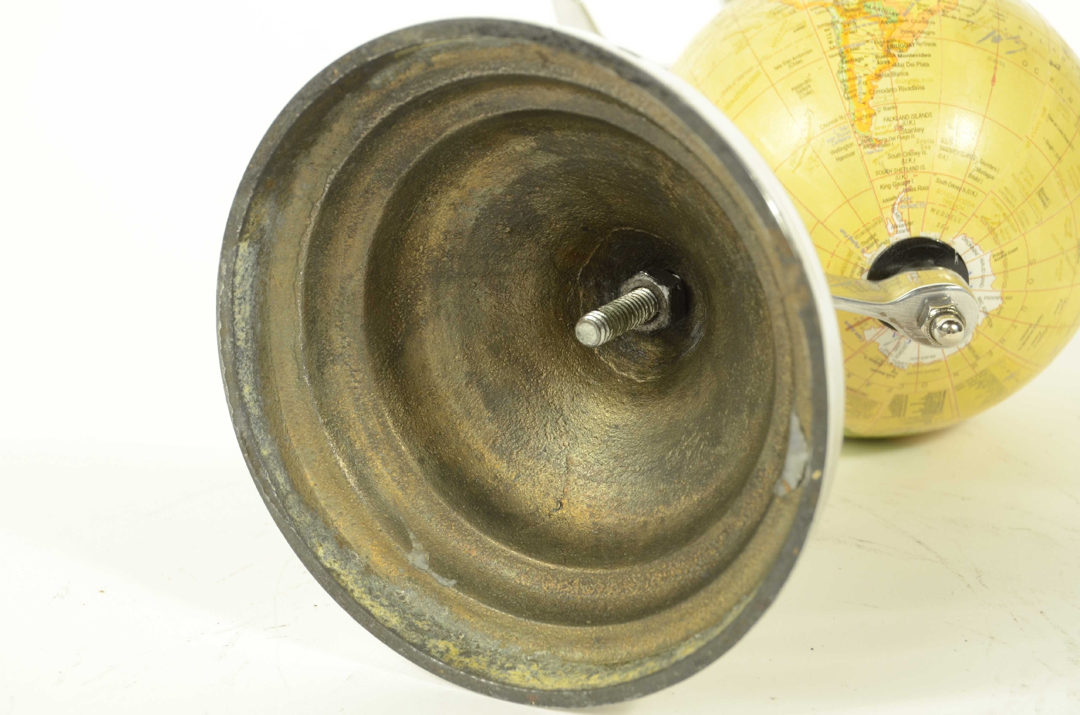 Antique globes-world maps/8378-Terrestrial Globe