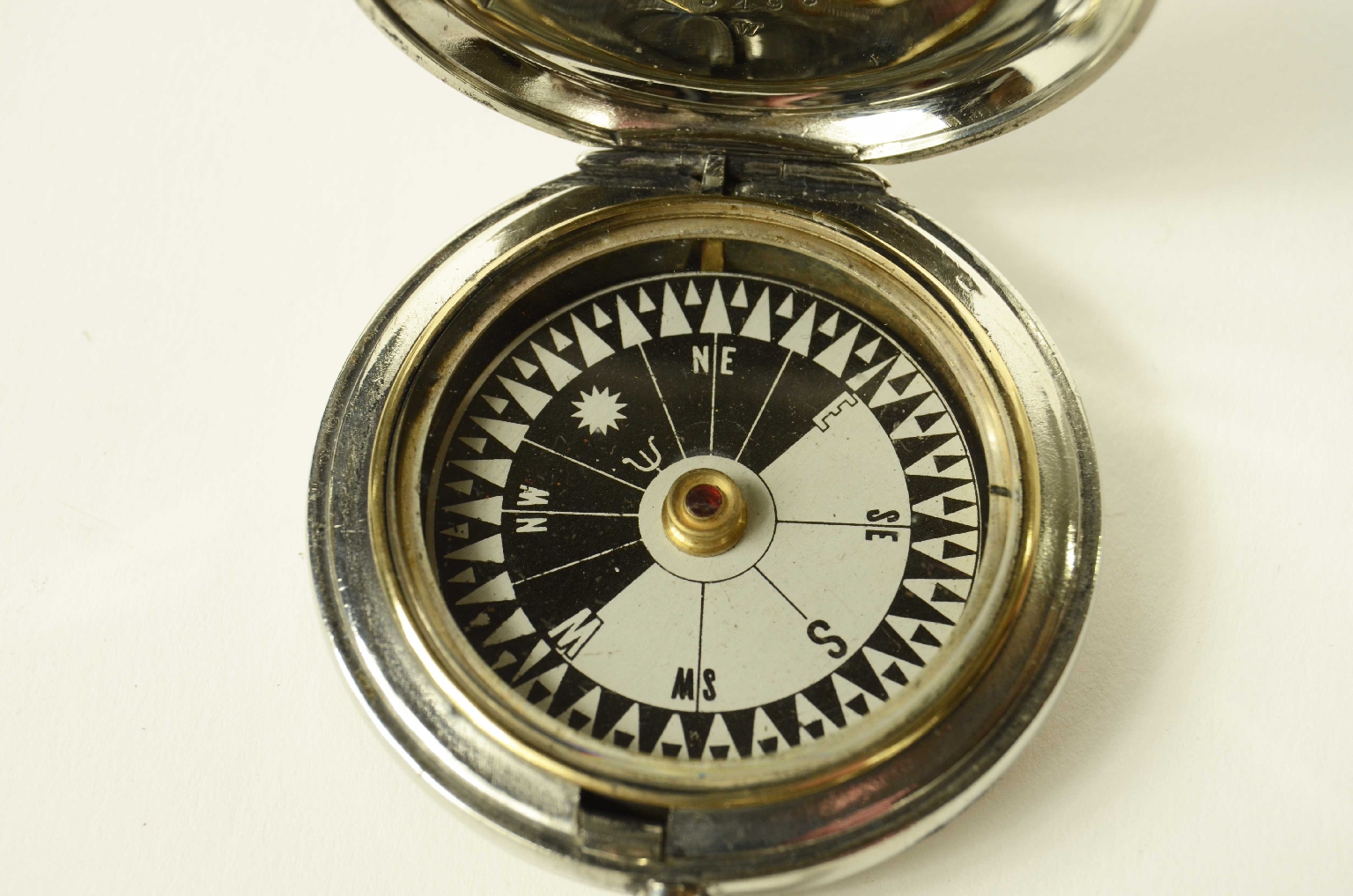 Bussole antiche/8390-Busosla da Tasca