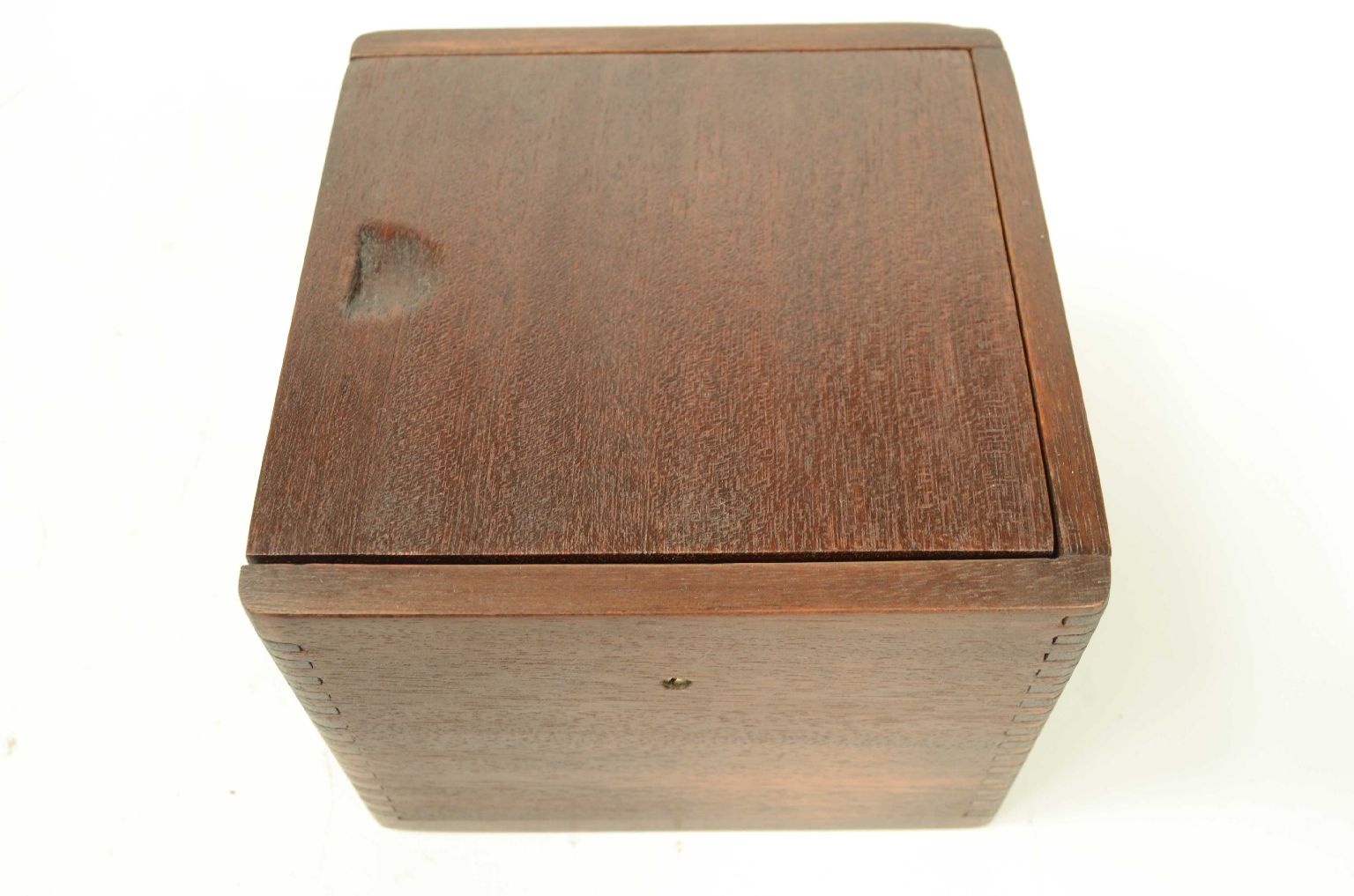 Bussole antiche/8396-Bussola magnetica