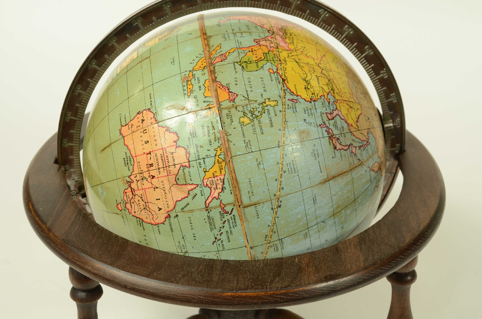 Antique globes-world maps/8400-Terrestrial Globe