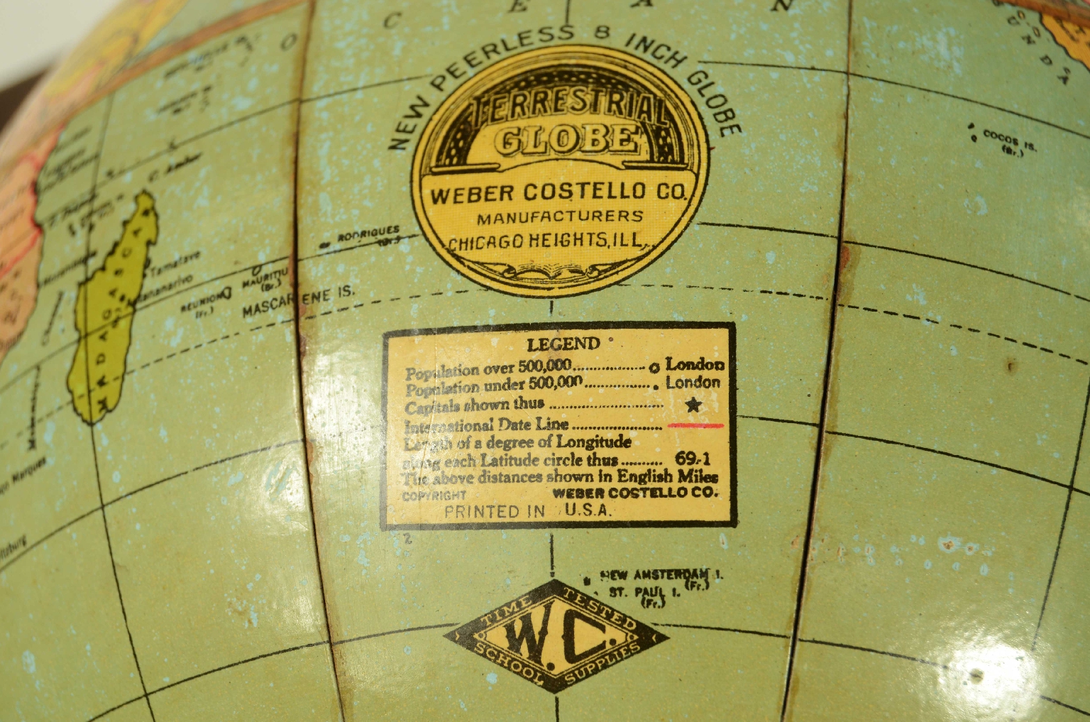 Antique globes-world maps/8400-Terrestrial Globe