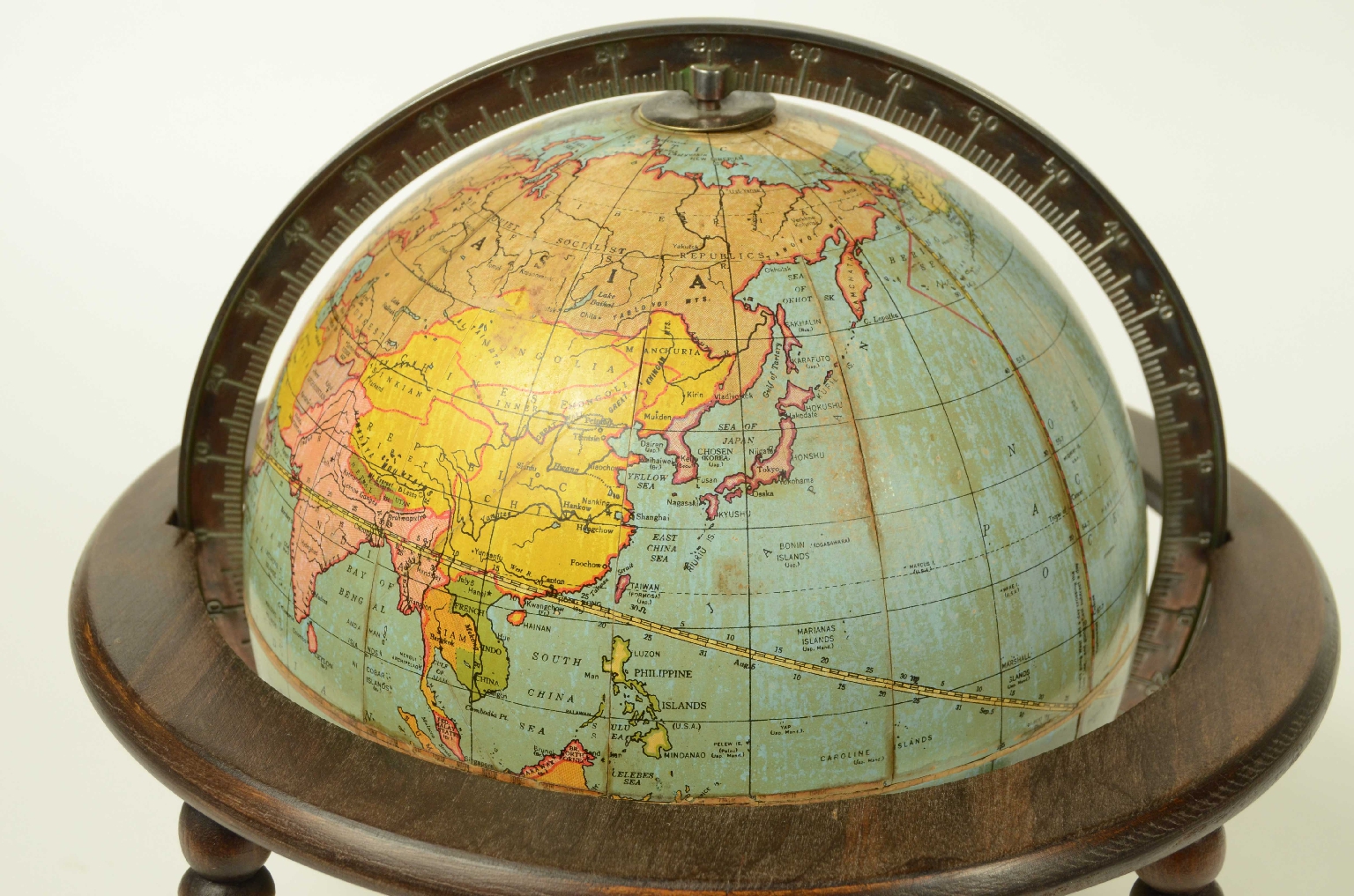 Antique globes-world maps/8400-Terrestrial Globe