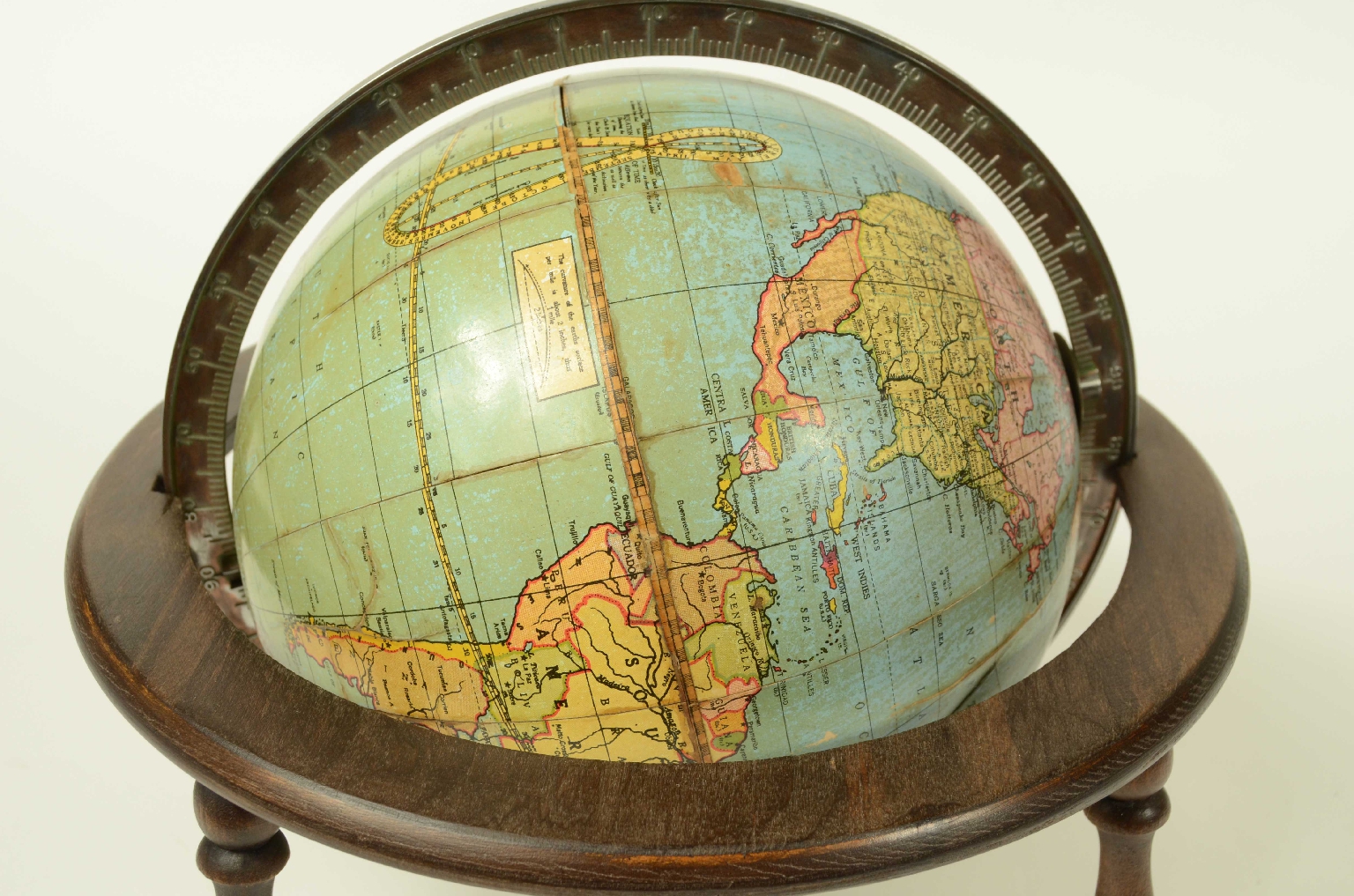 Antique globes-world maps/8400-Terrestrial Globe