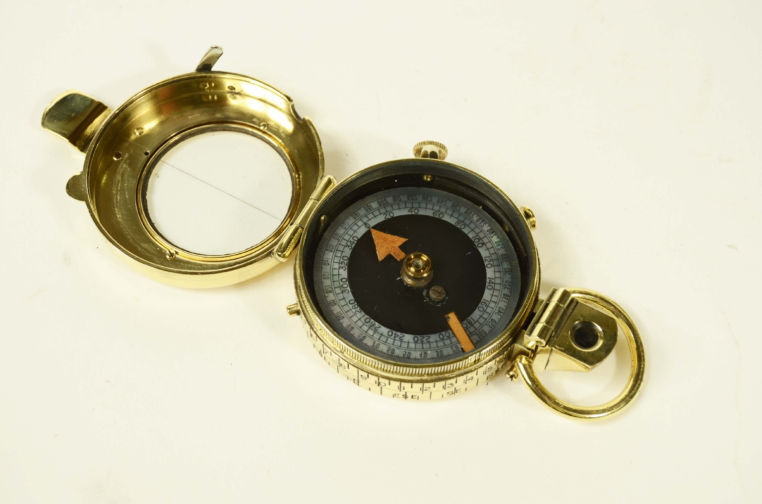 Antique compasses/8401-Prismatic Compass