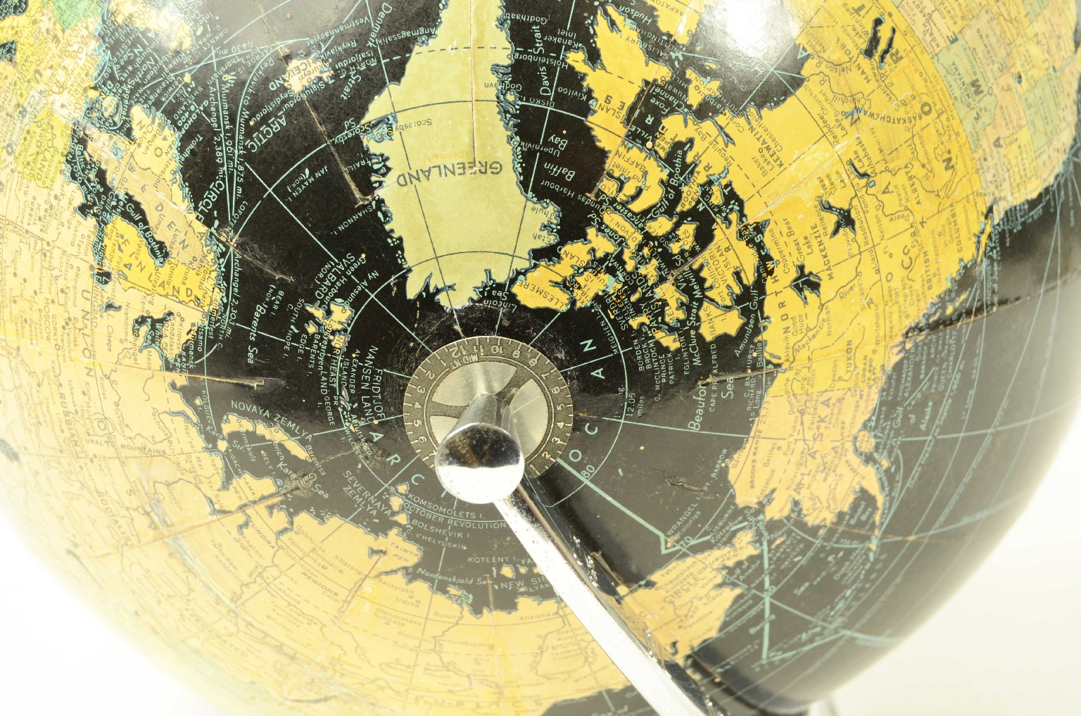 Antique globes-world maps/8412-Terrestrial Globe