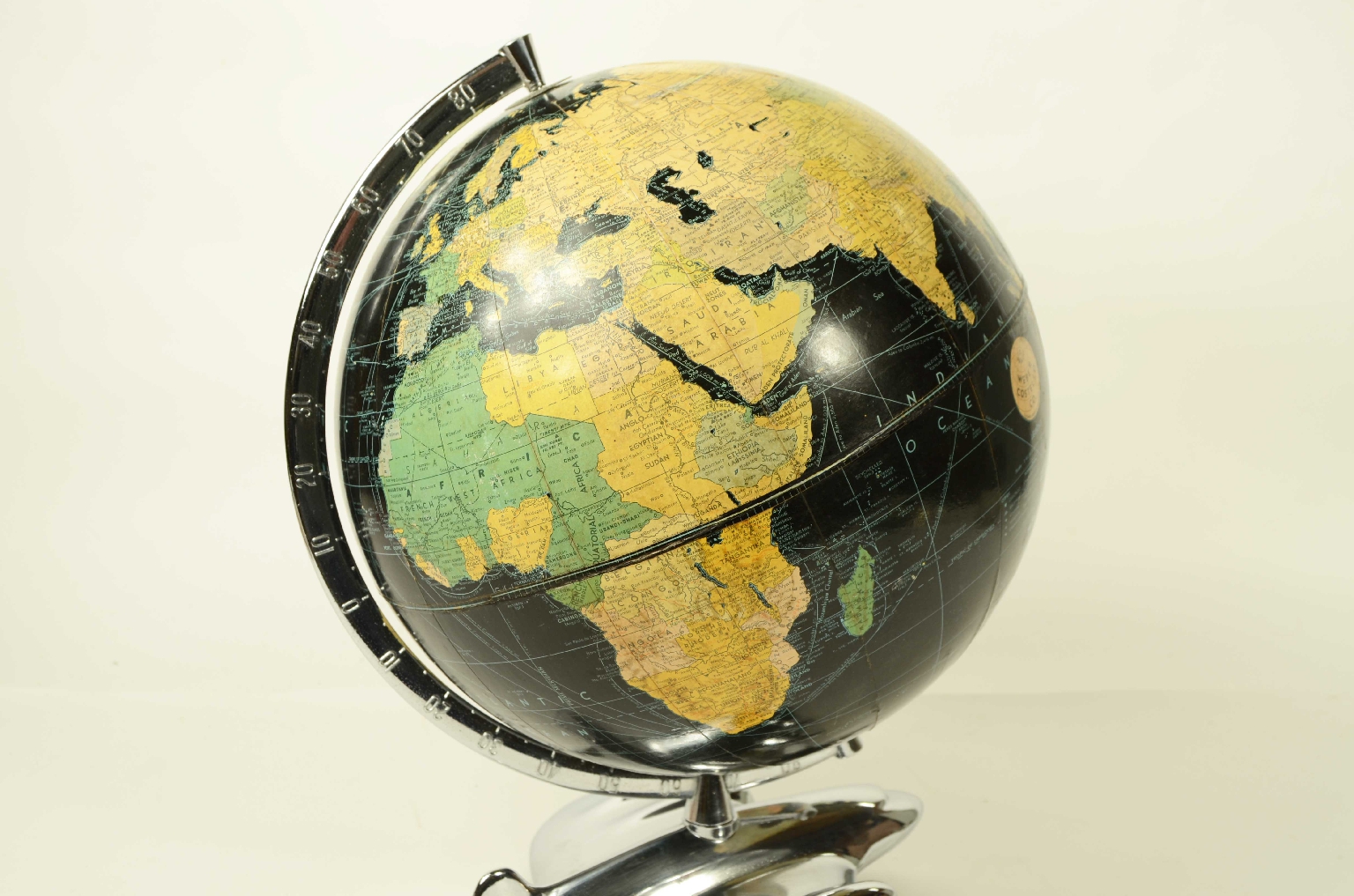 Antique globes-world maps/8412-Terrestrial Globe