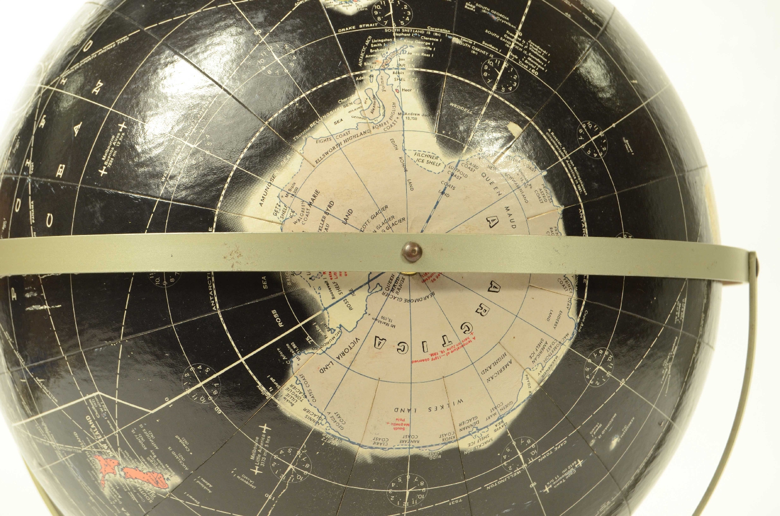 Antique globes-world maps/8426-Terrestrial Globe