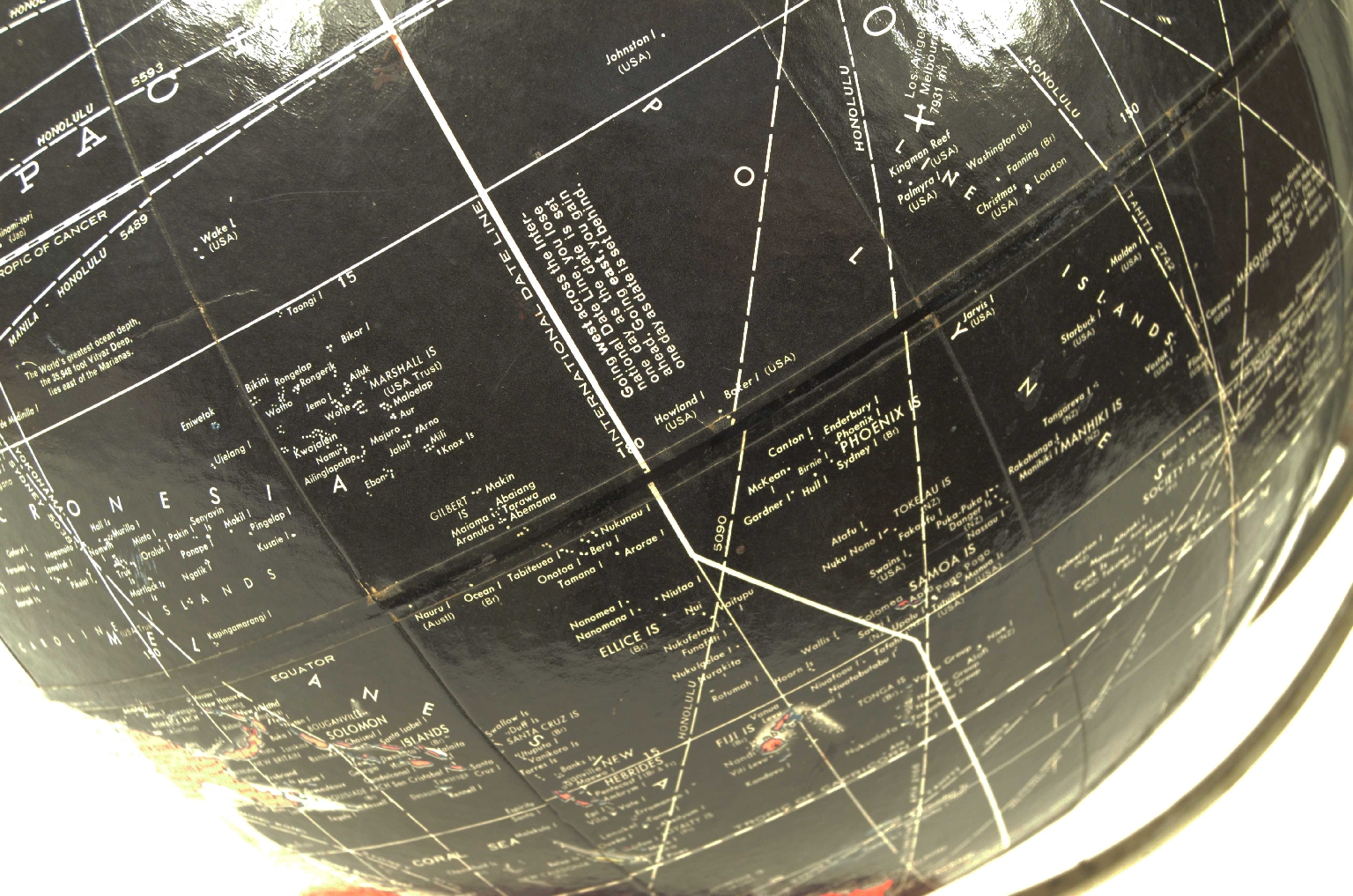 Antique globes-world maps/8426-Terrestrial Globe