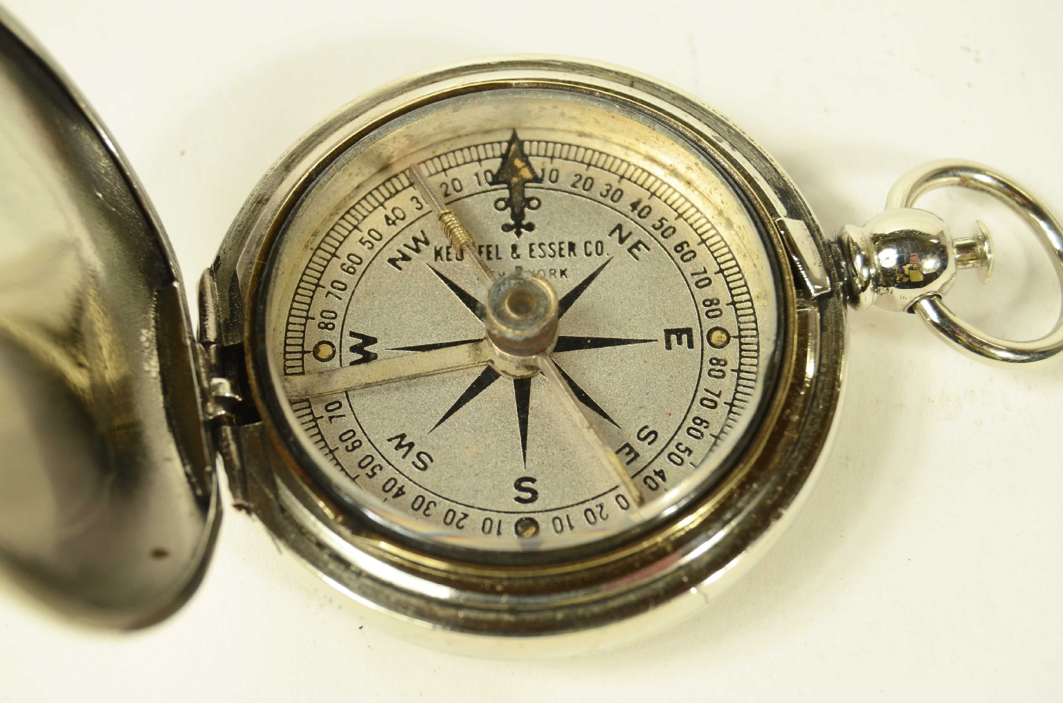 Antique compasses/8427-Pocket Compass