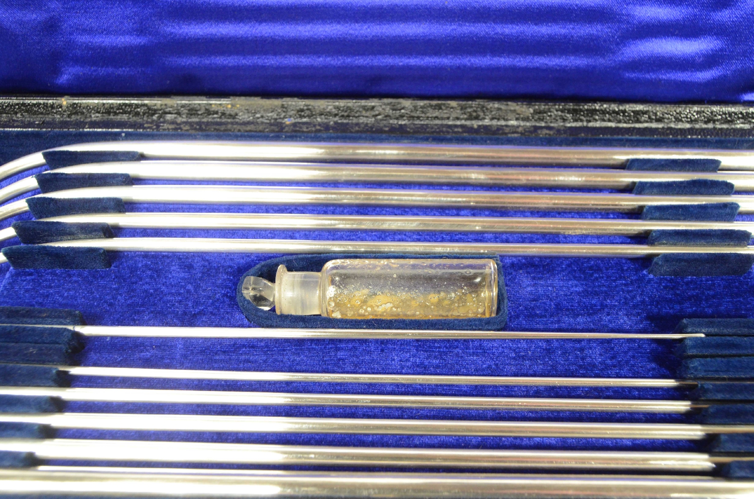 Strumenti medici d'epoca/8445-Set Dilatatori