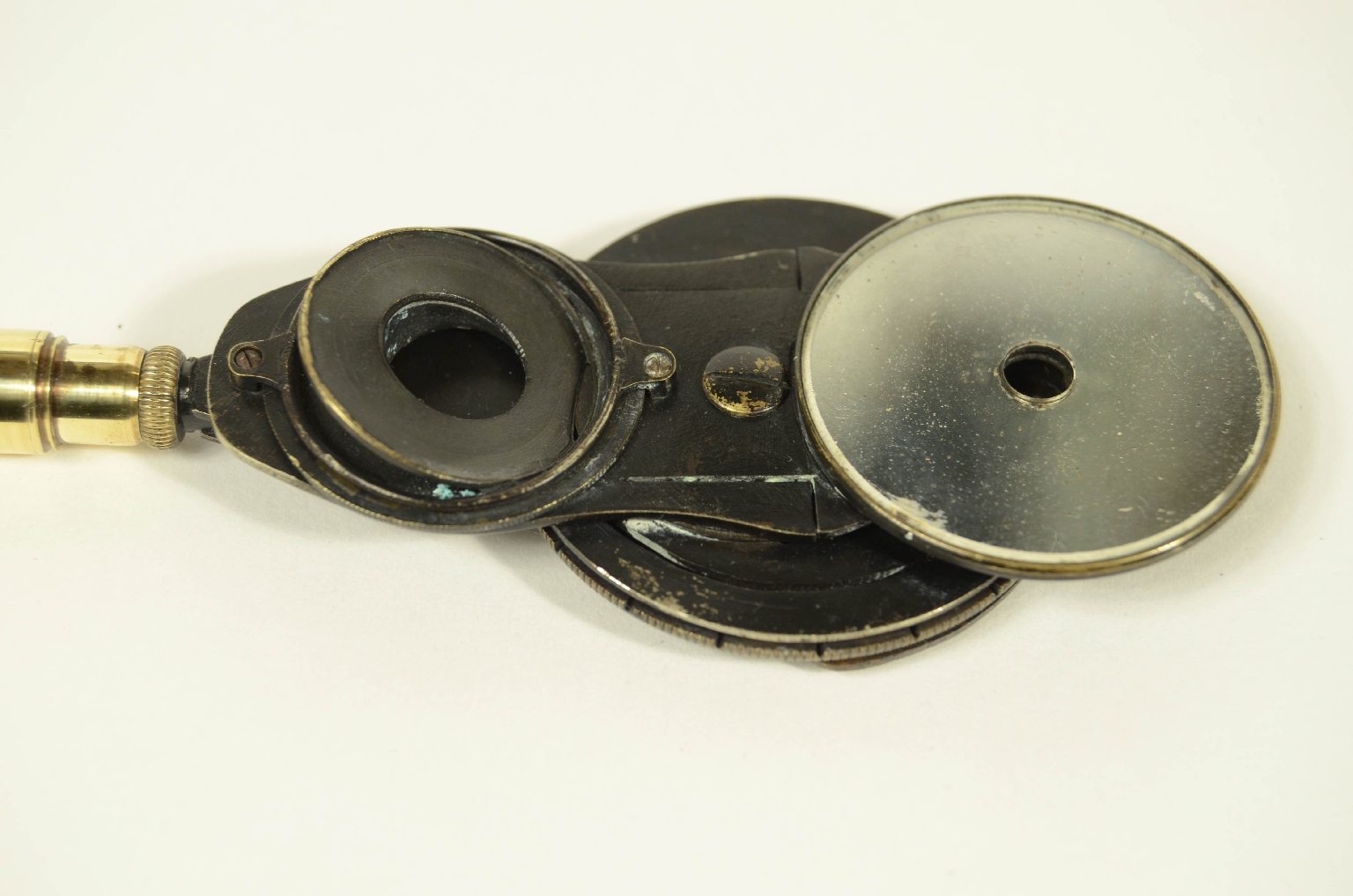 Old medical instruments/8446-Ophthalmoscope