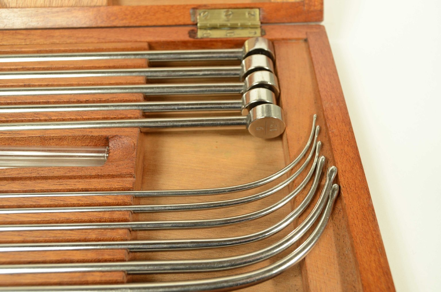 Old medical instruments/8448-Medical Set