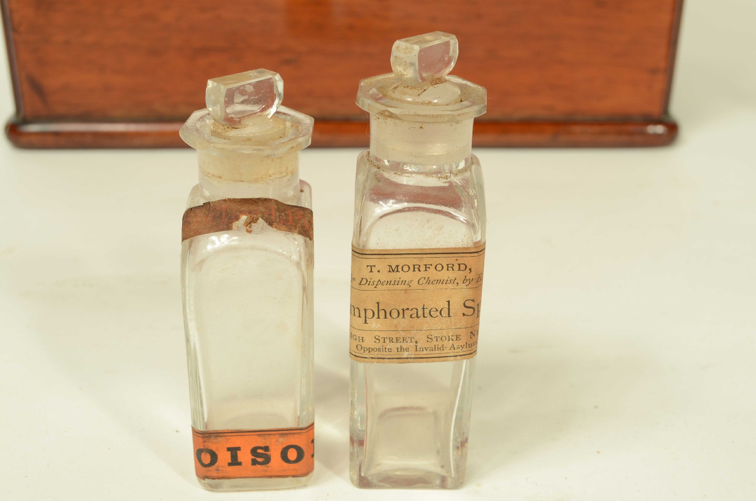 Strumenti medici d'epoca/8464-Farmacia di Bordo