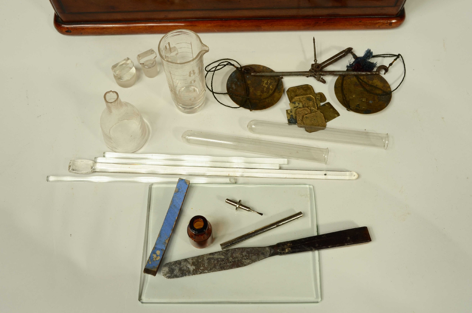 Strumenti medici d'epoca/8464-Farmacia di Bordo