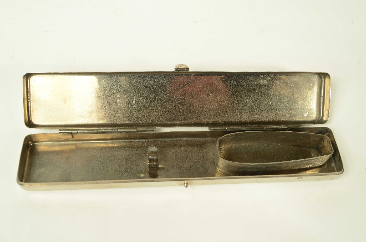 Strumenti medici d'epoca/8466-Pinza da sutura