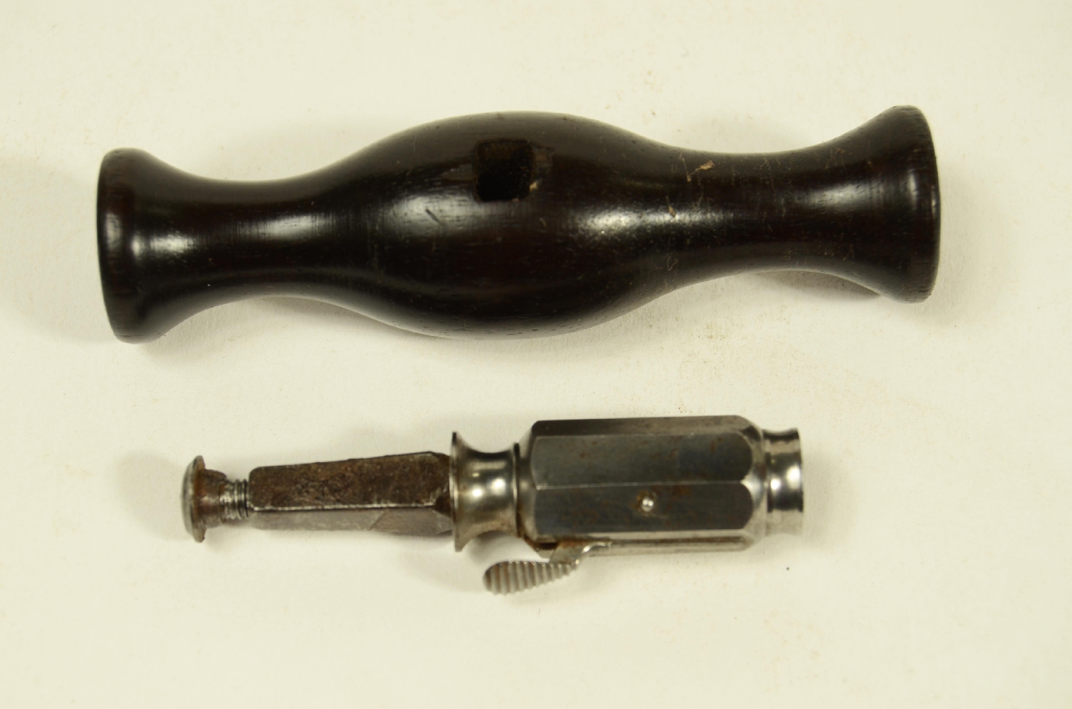 Old medical instruments/8474-Craniotome