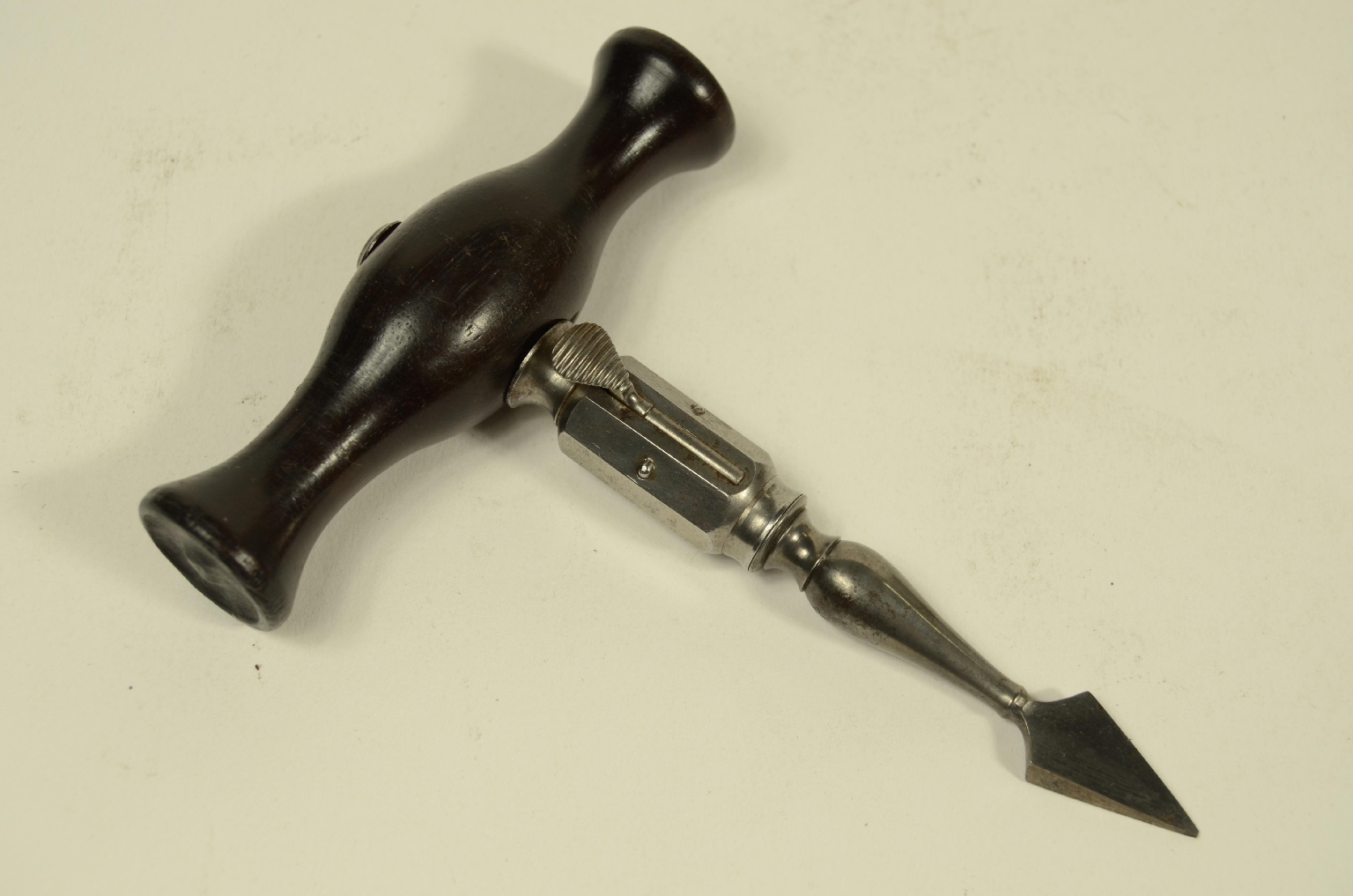 Strumenti medici d'epoca/8474-Craniotomo