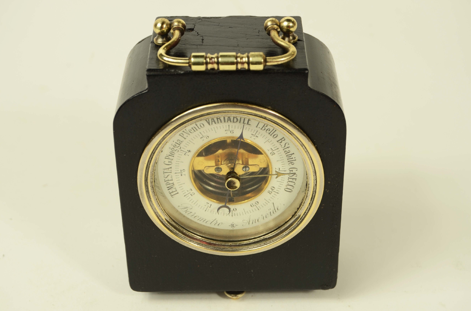 Antique barometers/8482a-Aneroid Barometer