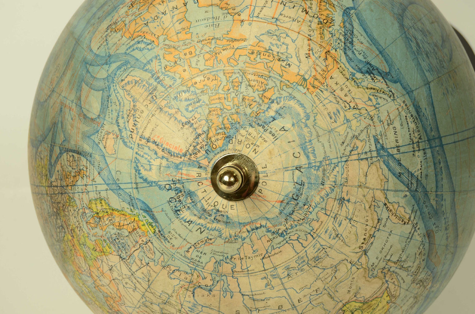 Antique globes-world maps/8485-Terrestrial Globe
