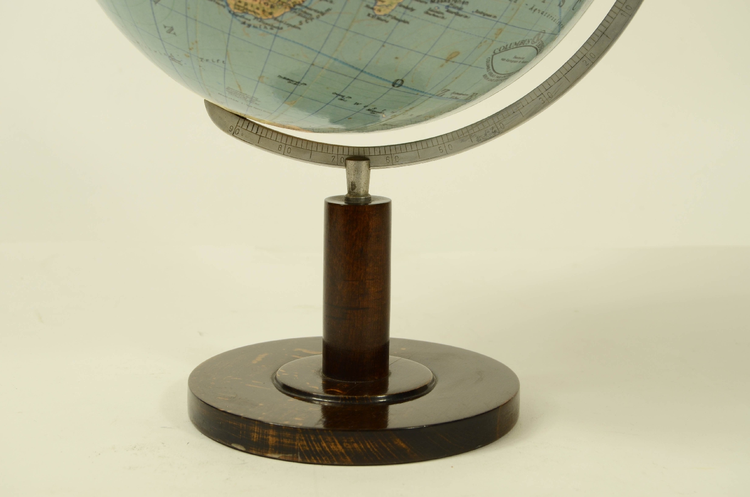 Antique globes-world maps/8490-Terrestrial Globe