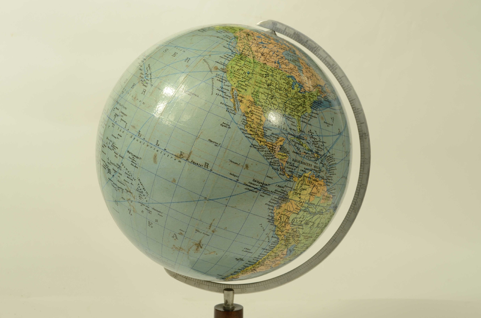 Antique globes-world maps/8490-Terrestrial Globe