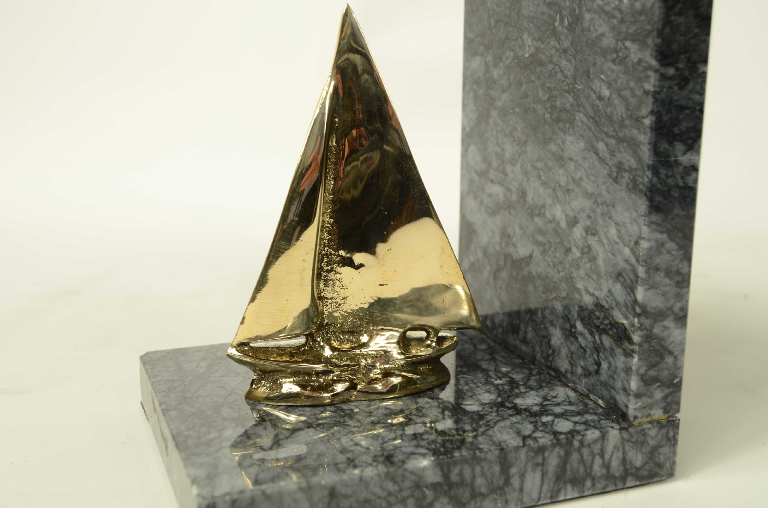 Nautical antiques/8512-Pair Of Bookend