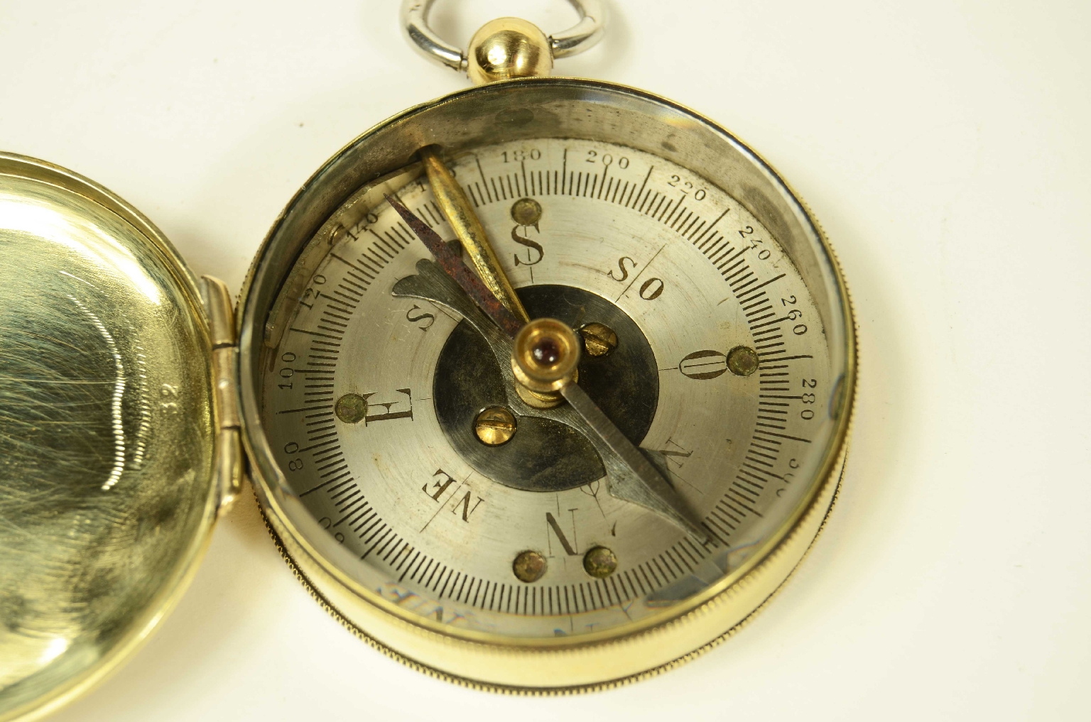 Antique compasses/8541-Travel Compass