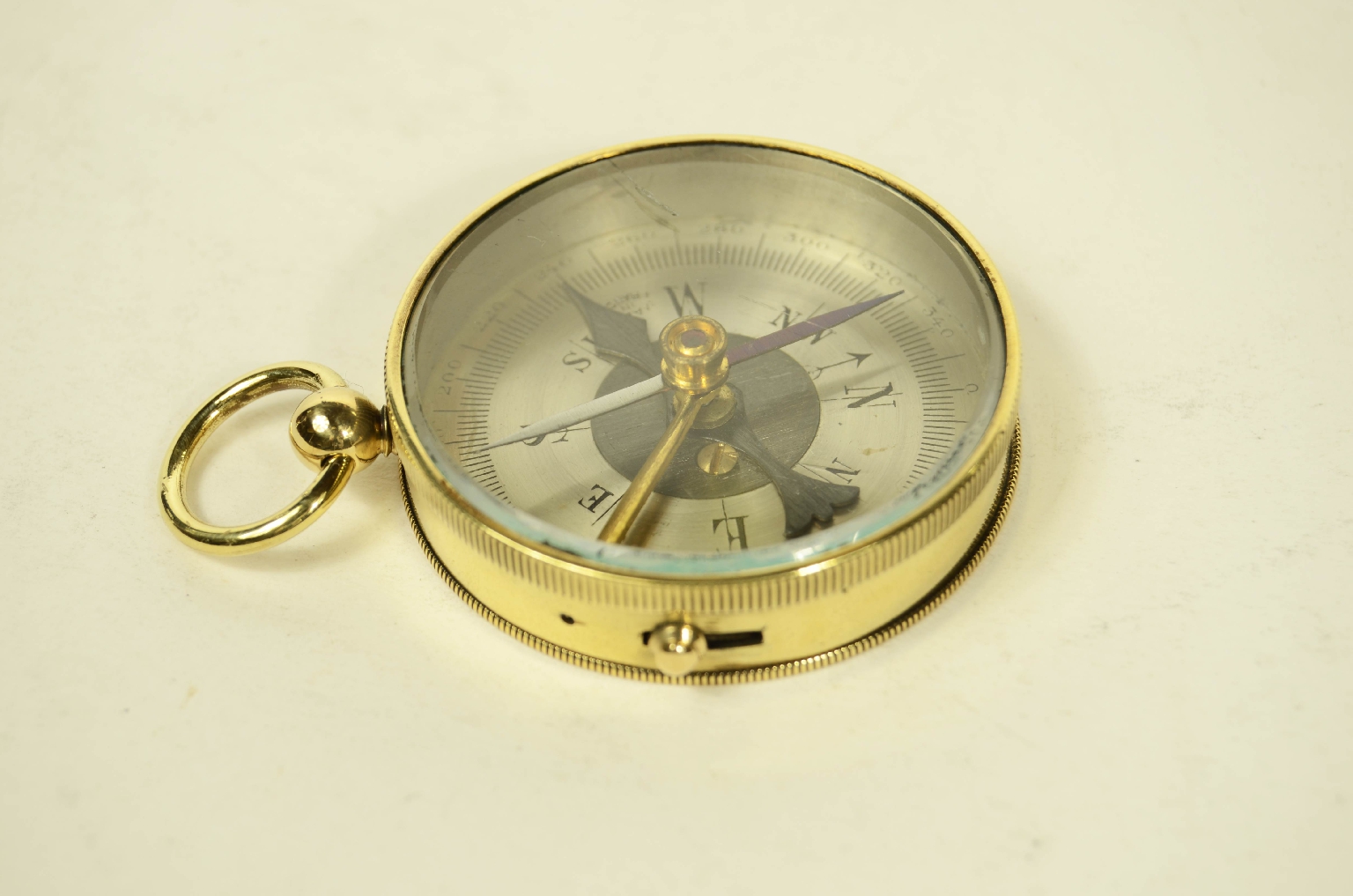 Antique compasses/8548-Magnetic Compass