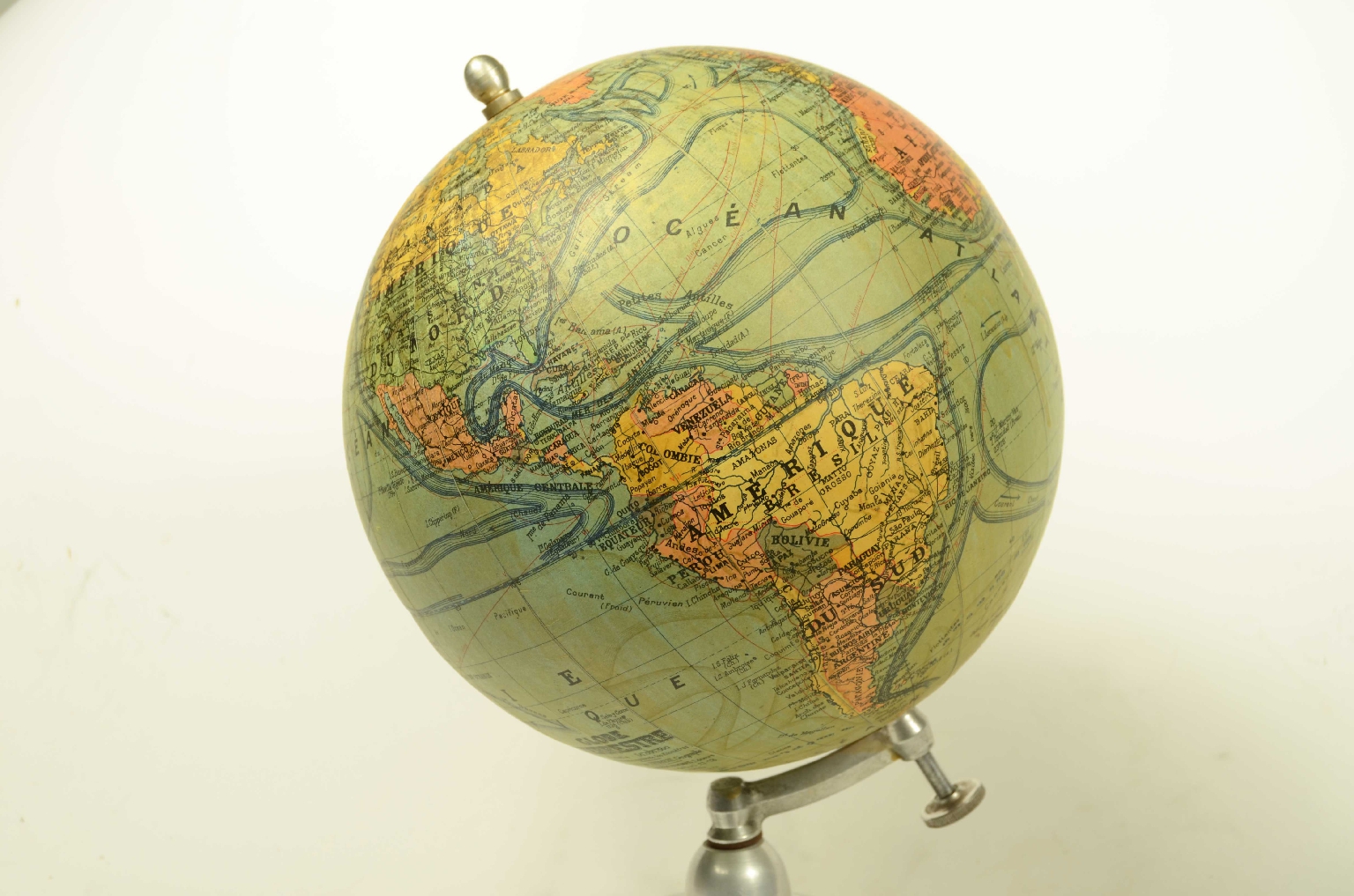 Antique globes-world maps/8561-Terrestrial Globe