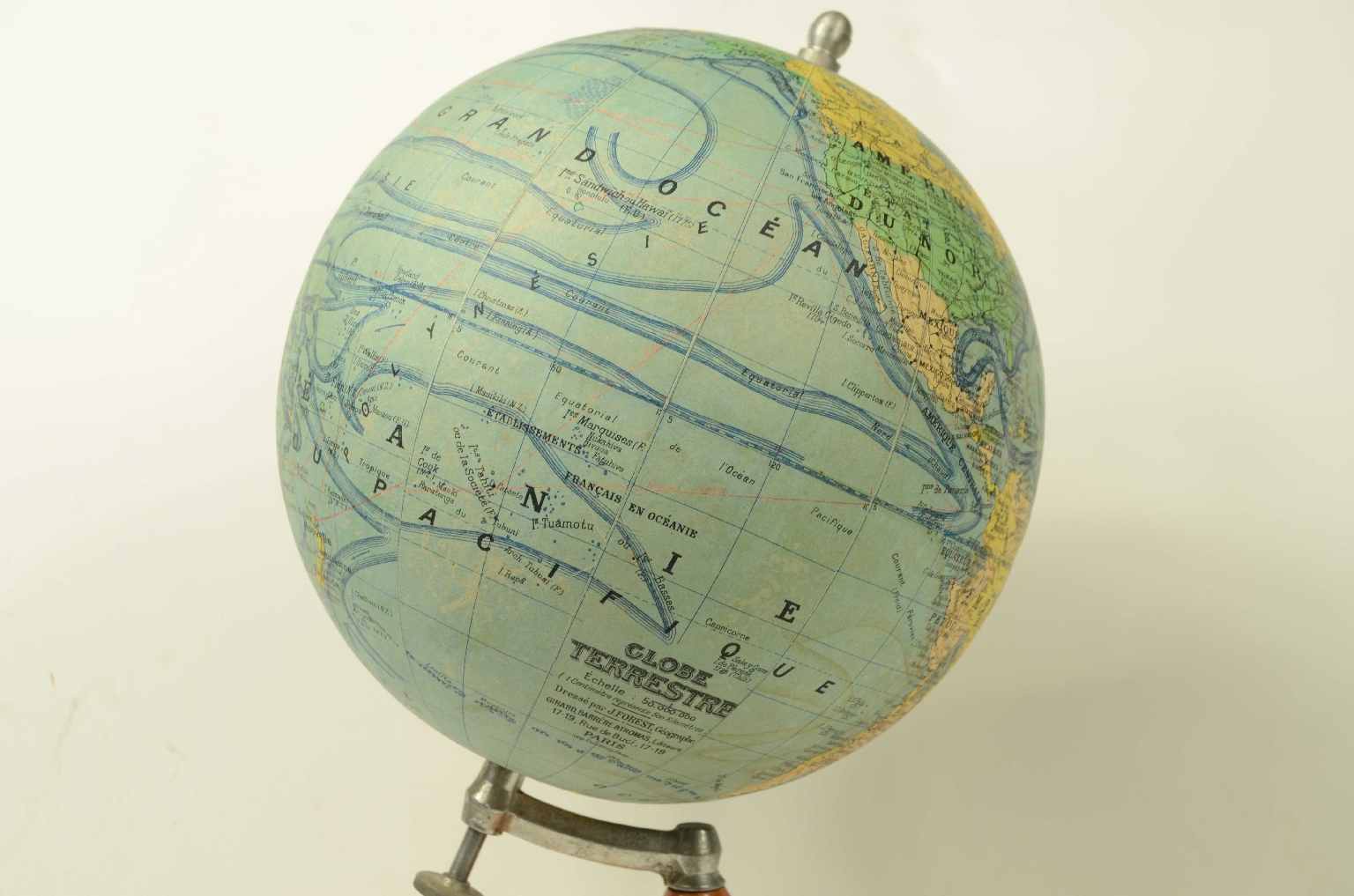 Antique globes-world maps/8563-Terrestrial Globe