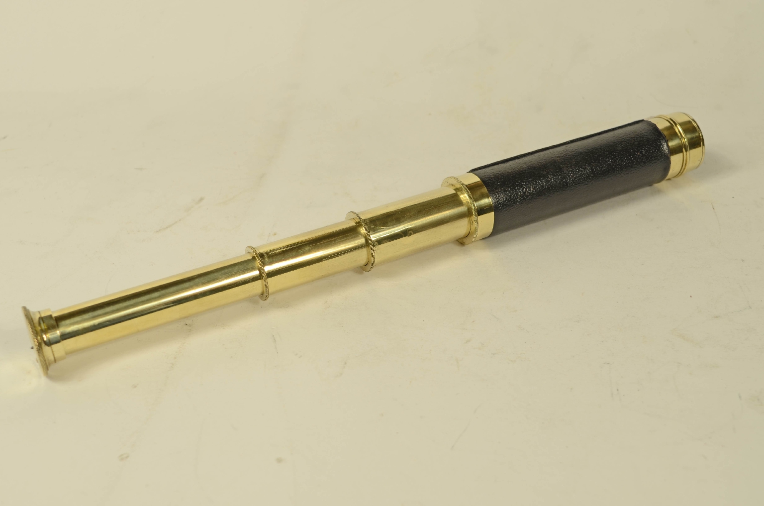 Nautical antiques/8568-Small telescope