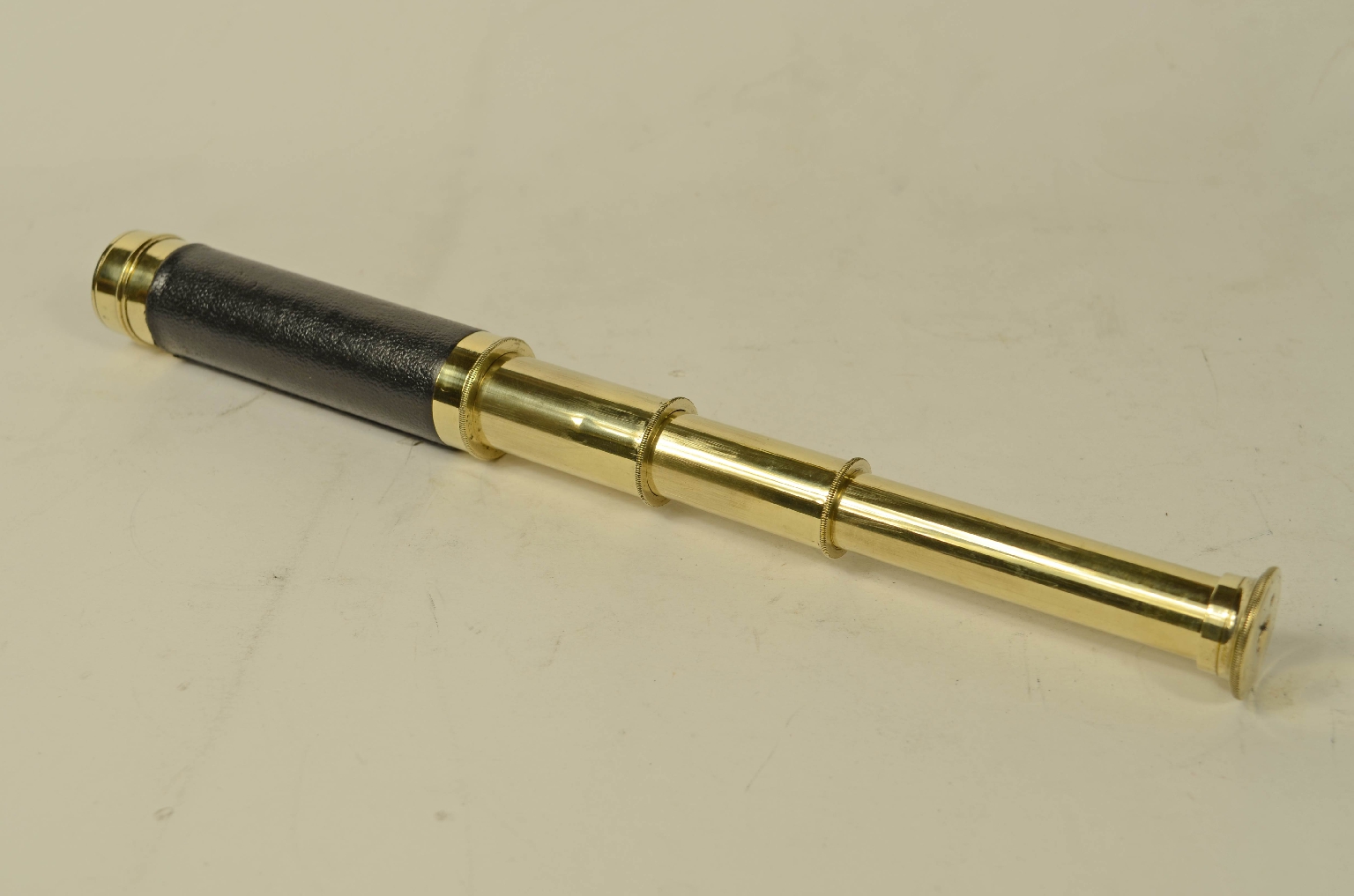 Nautical antiques/8568-Small telescope