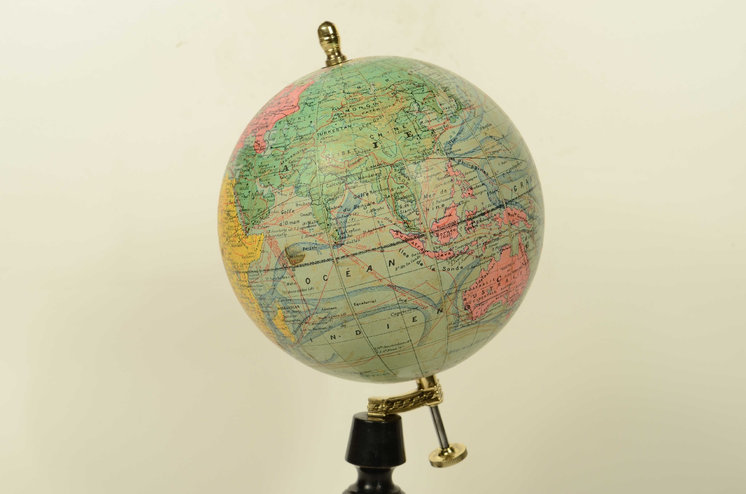 Globi-mappamondi antichi/8625-Globo Terrestre