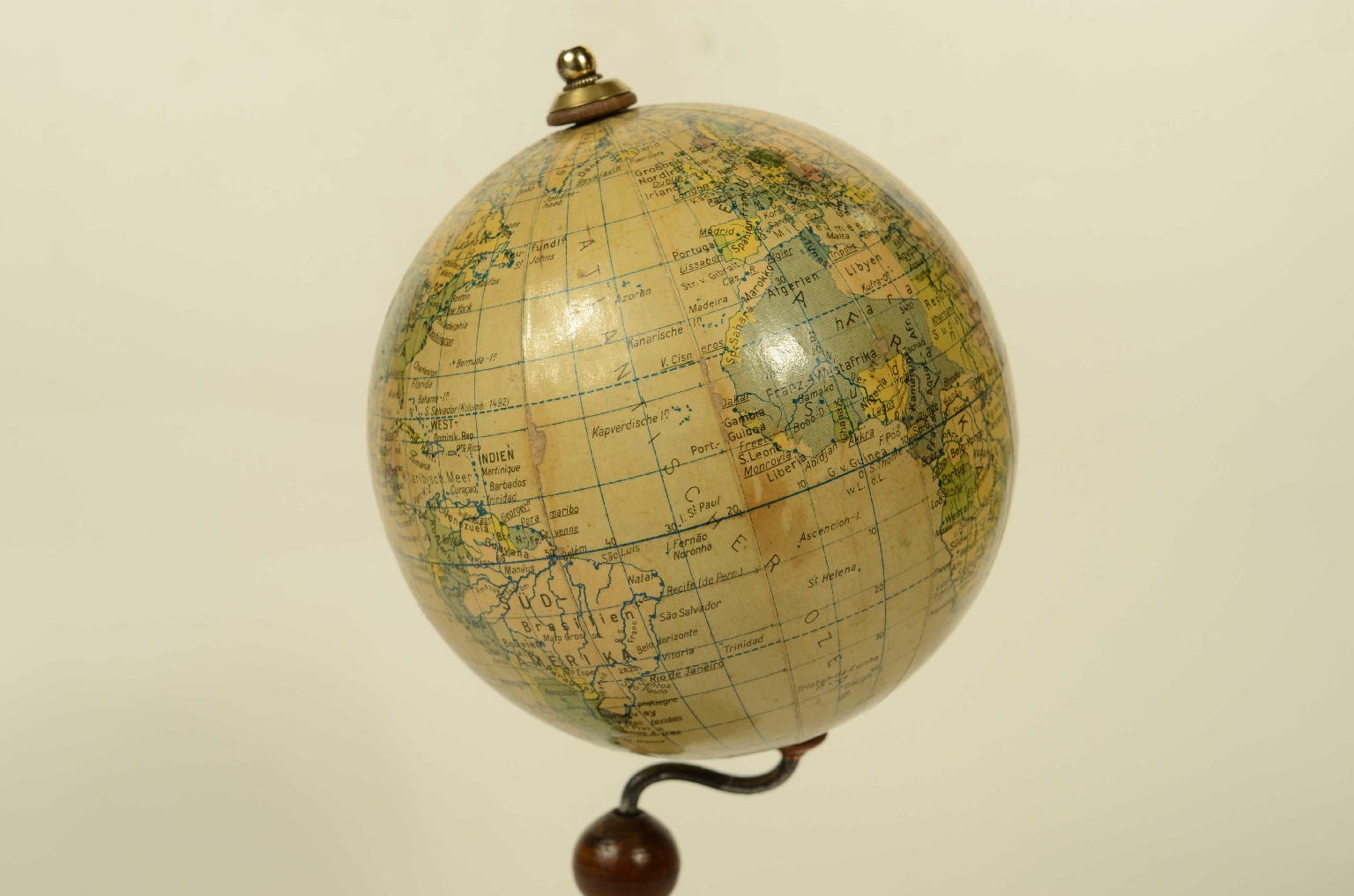 Globi-mappamondi antichi/8626-Globo Terrestre