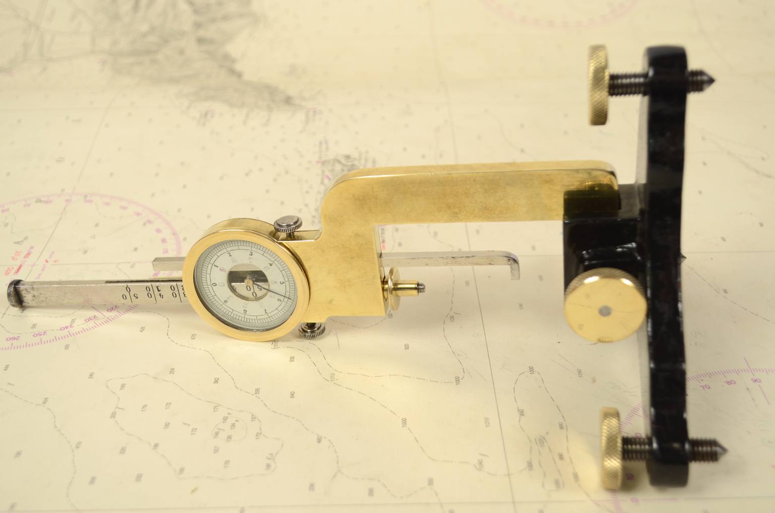 Antique measuring instruments/A30-Antique fleximeter