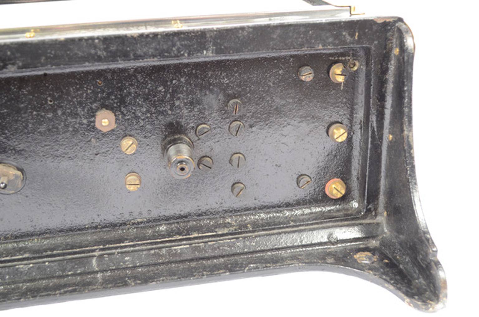 Antique barometers/A43A-Antique barograph