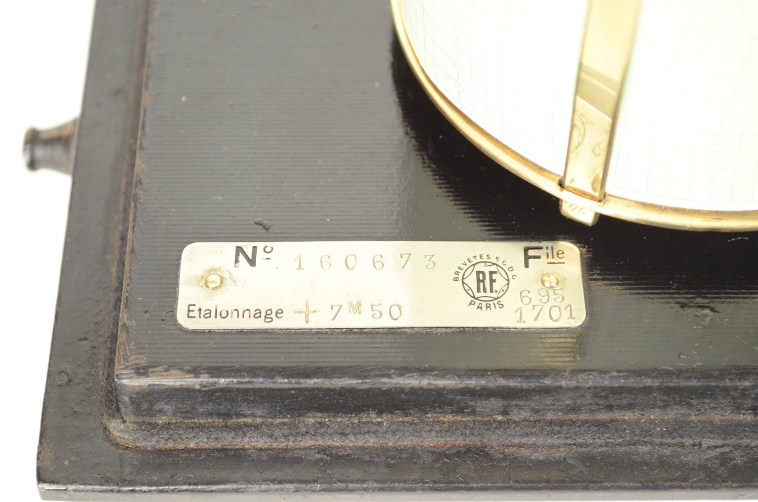 Antique barometers/A43A-Antique barograph