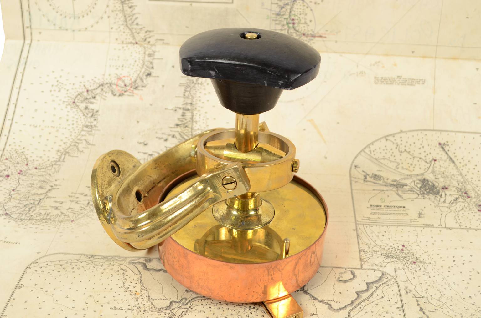 Nautical antiques/A72-Antique graphometer