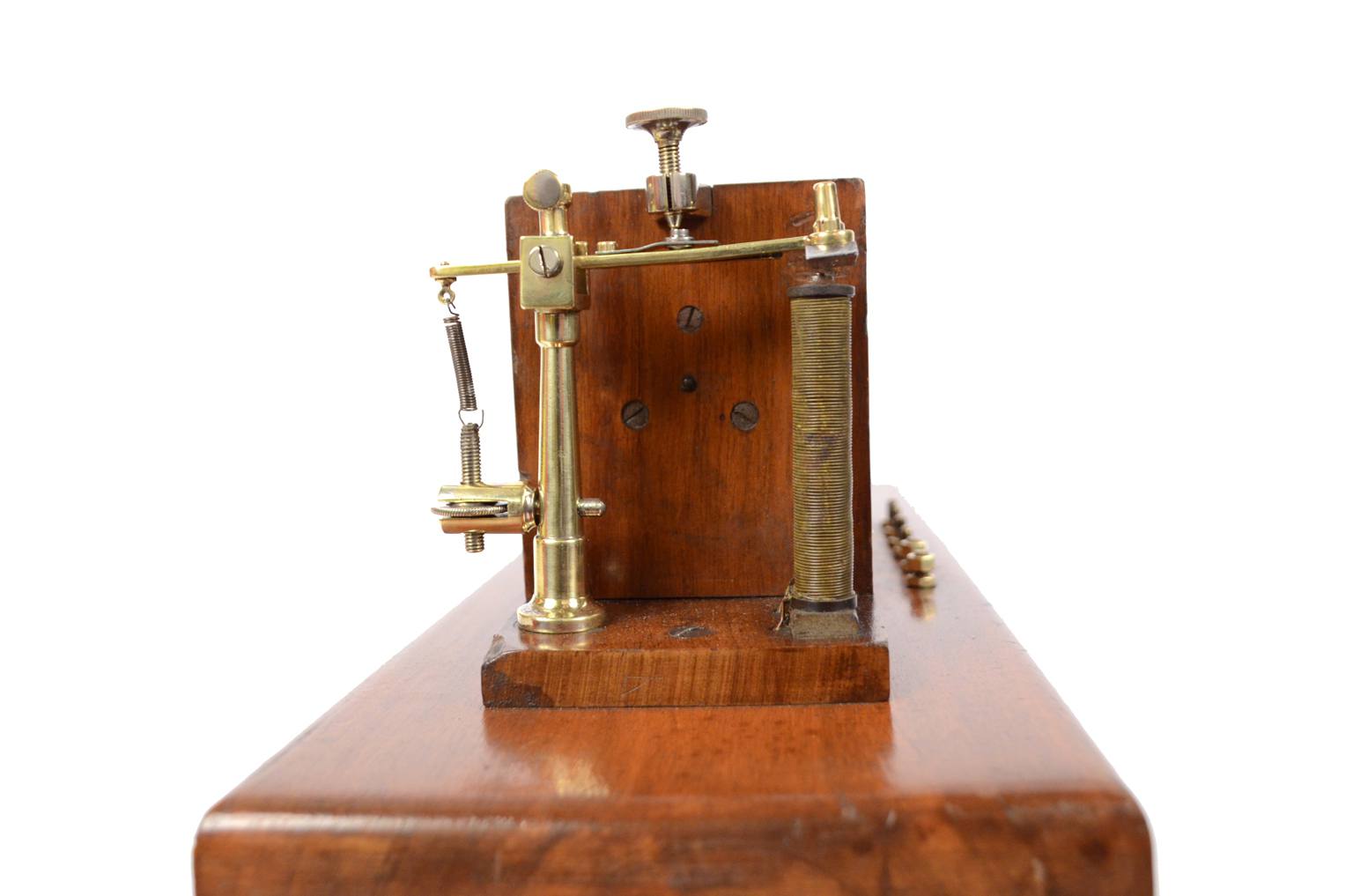 Strumenti di misura antichi/A90-Rocchetto induzione