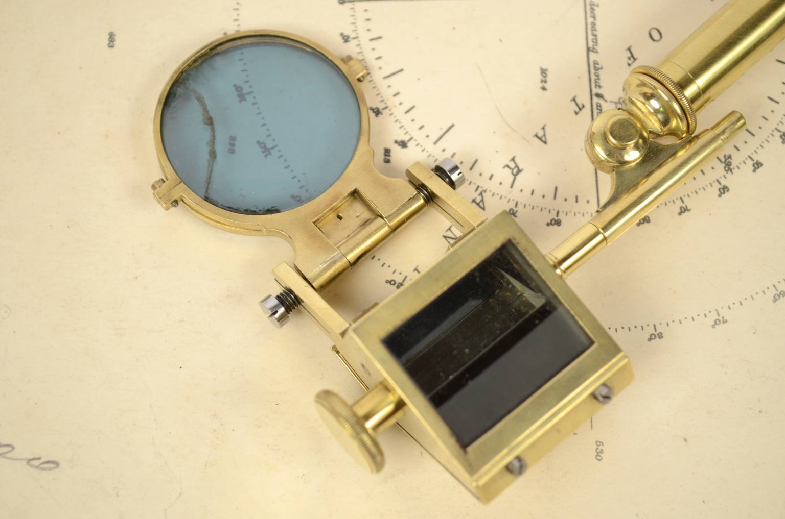 Antique measuring instruments/A96-Camera lucida