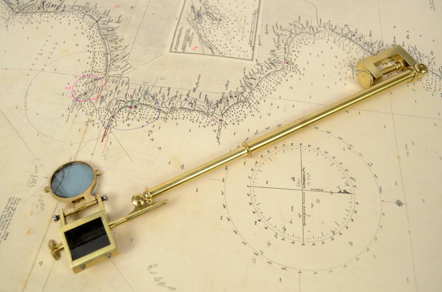 Antique measuring instruments/A96-Camera lucida